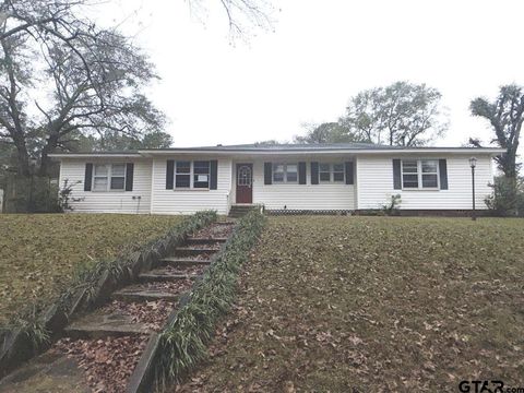 206 Summit Gilmer TX 75644