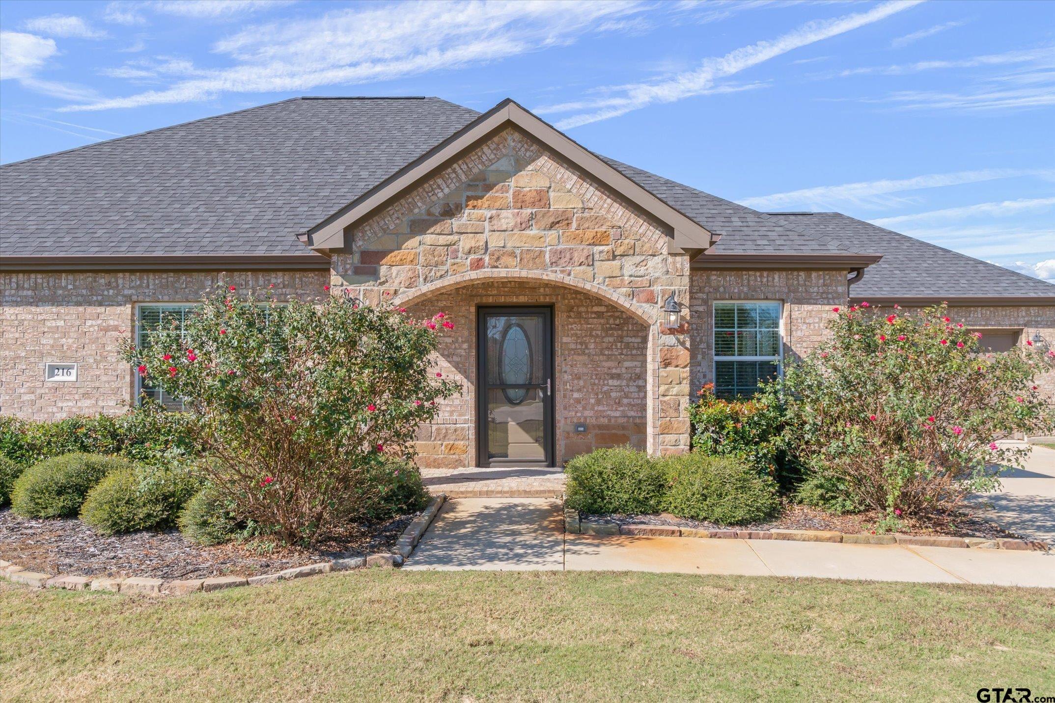 216 Private Road 8641