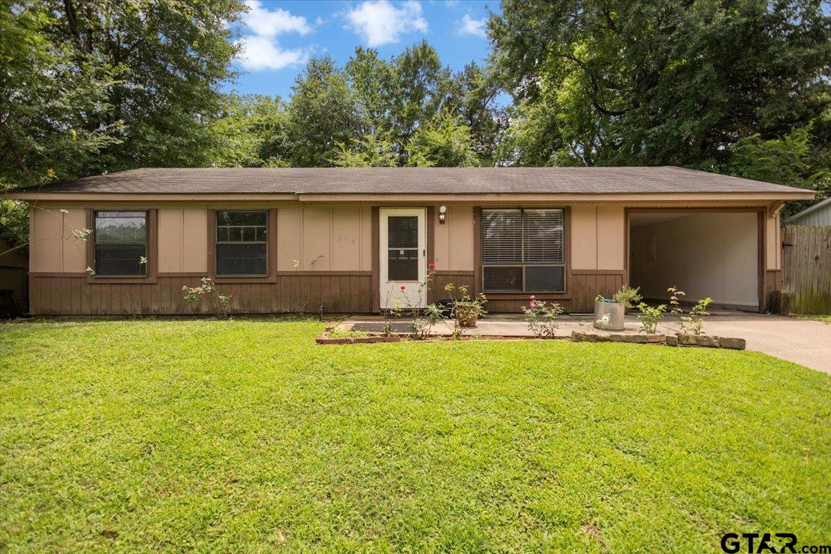 2319 Danica Dr