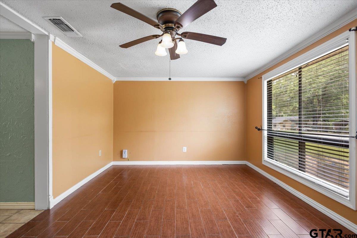 2319 Danica Dr
