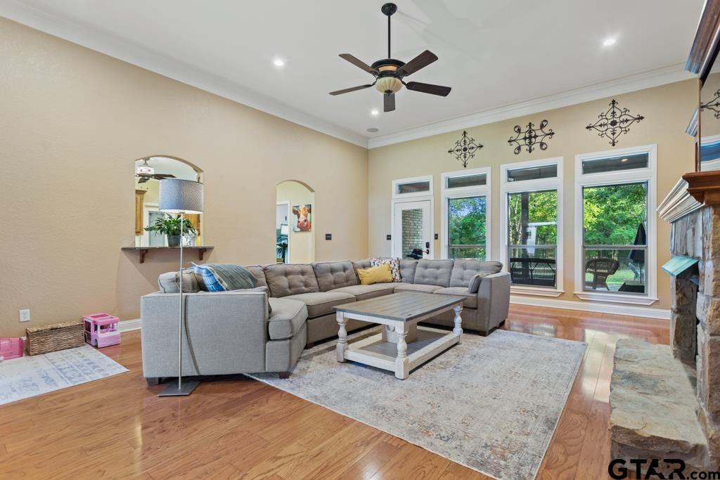 16551 Fox Run Lane