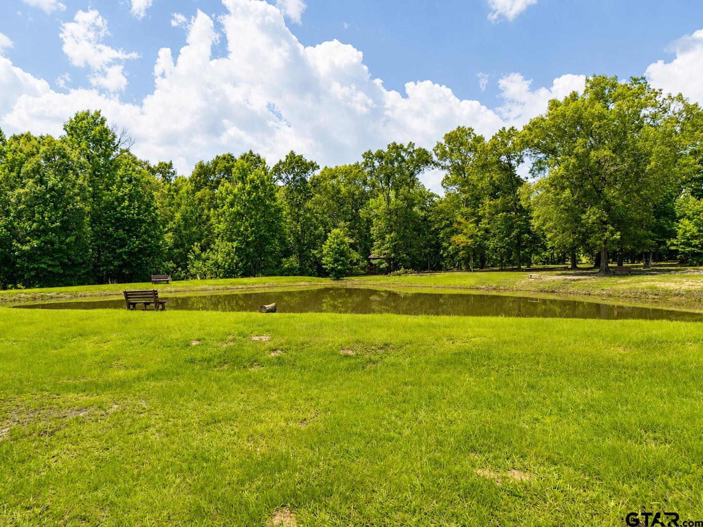 252 Private Road 6955