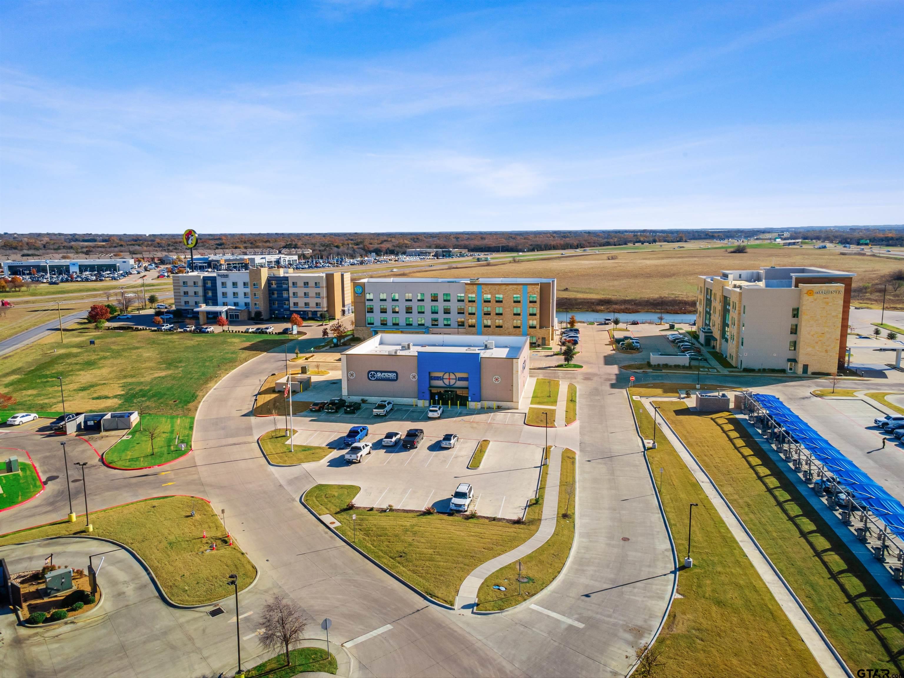 214 Market Center Dr