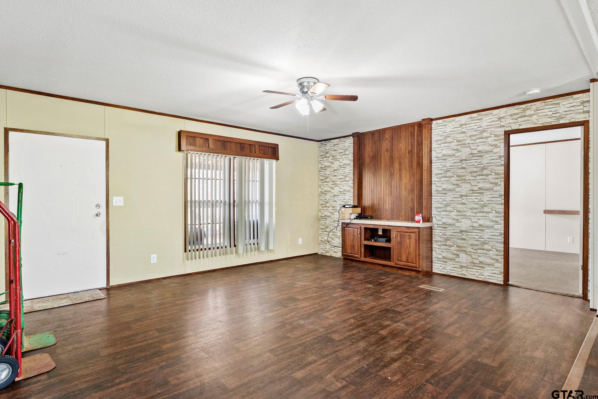 23425 FM 1995 LOT 108