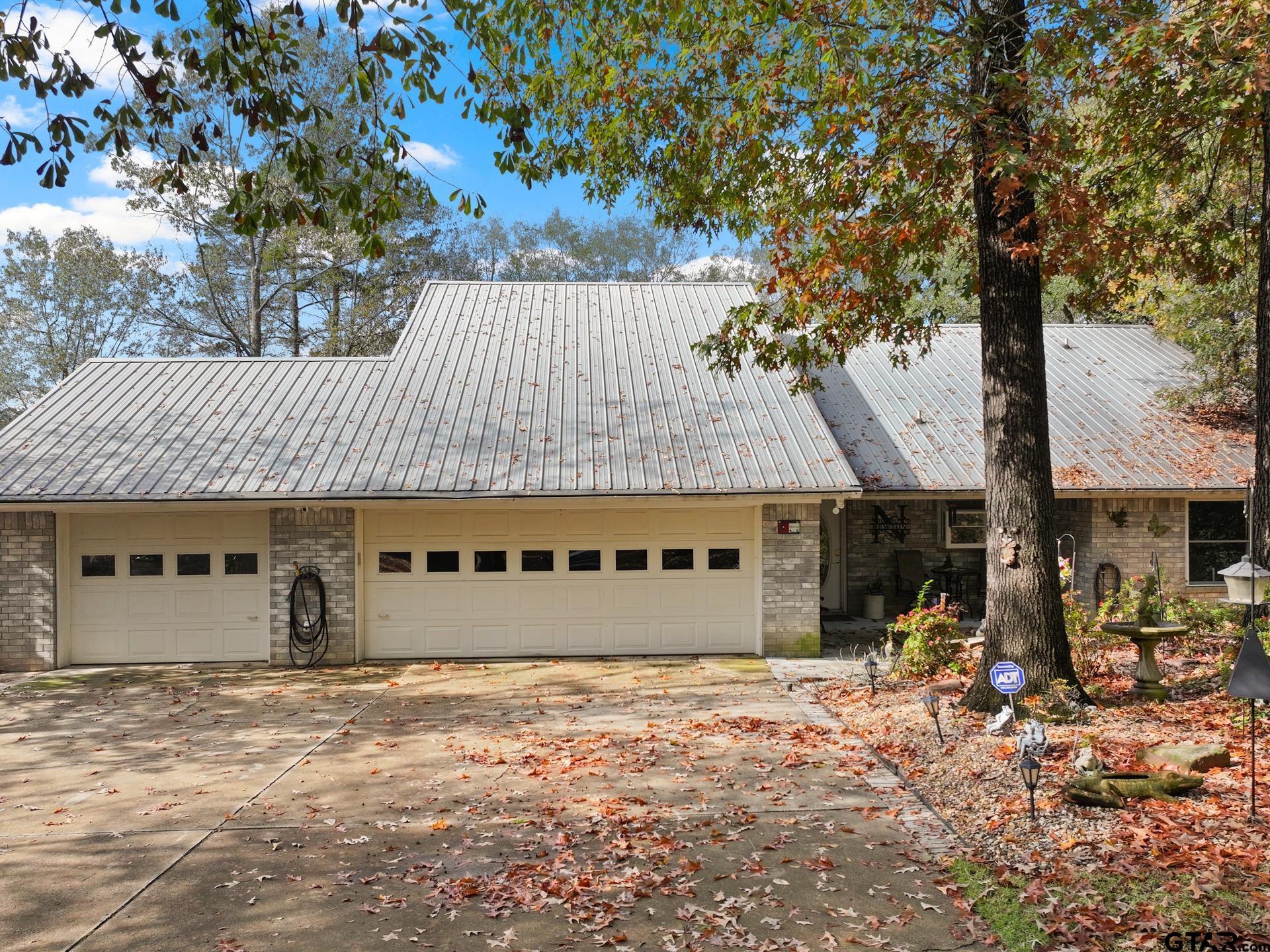 190 County Road 2452