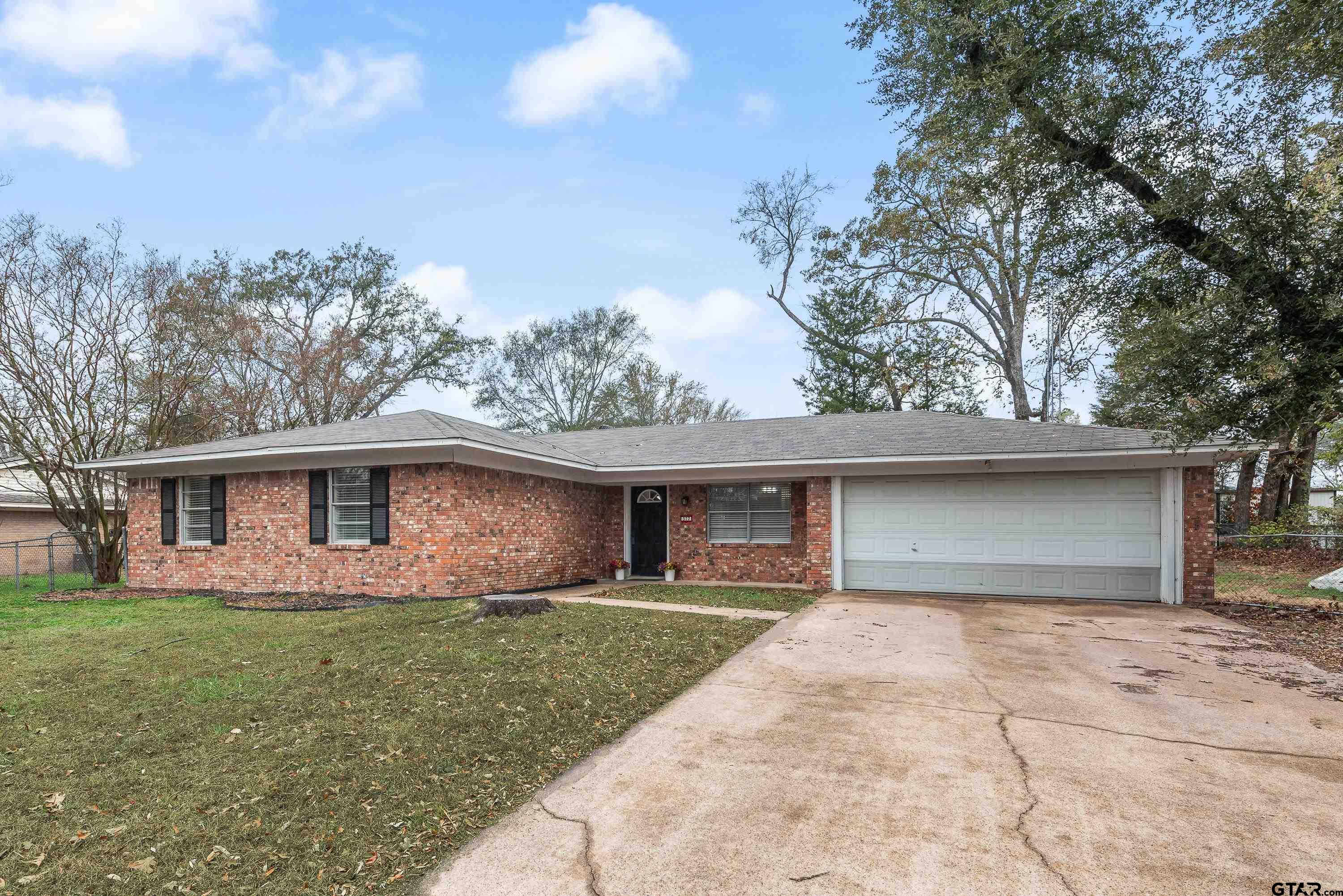 377 Nichols Dr