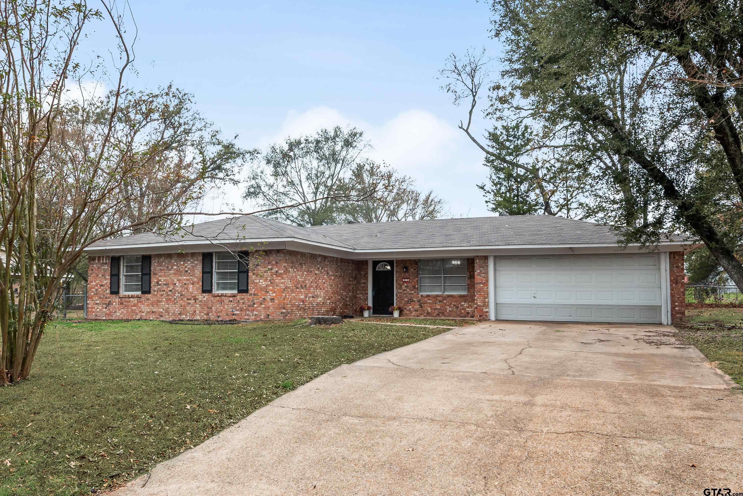 377 Nichols Dr