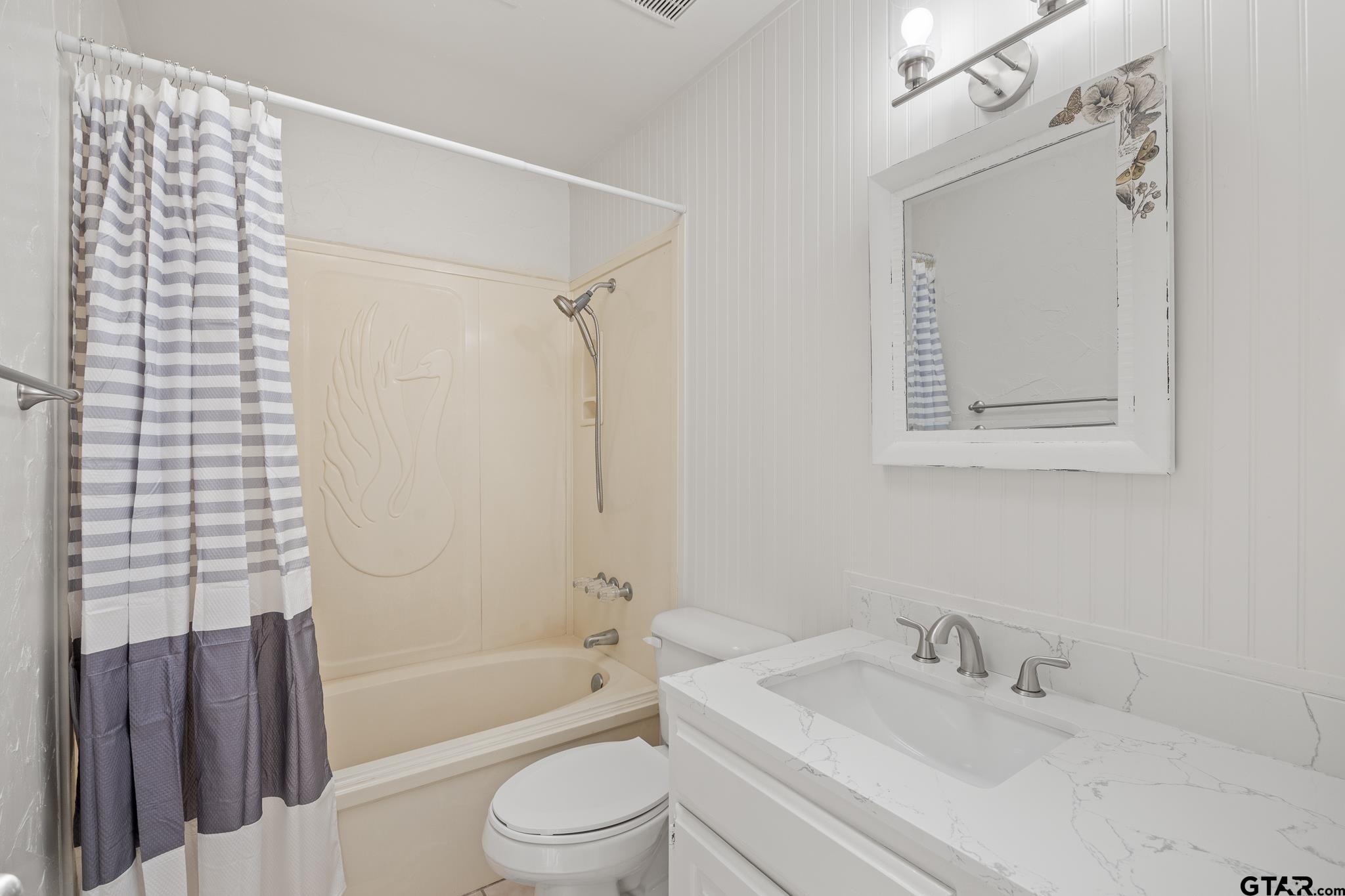 Tyler, Texas 75703, United States, 3 Bedrooms Bedrooms, ,2 BathroomsBathrooms,Residential,Pending,55691