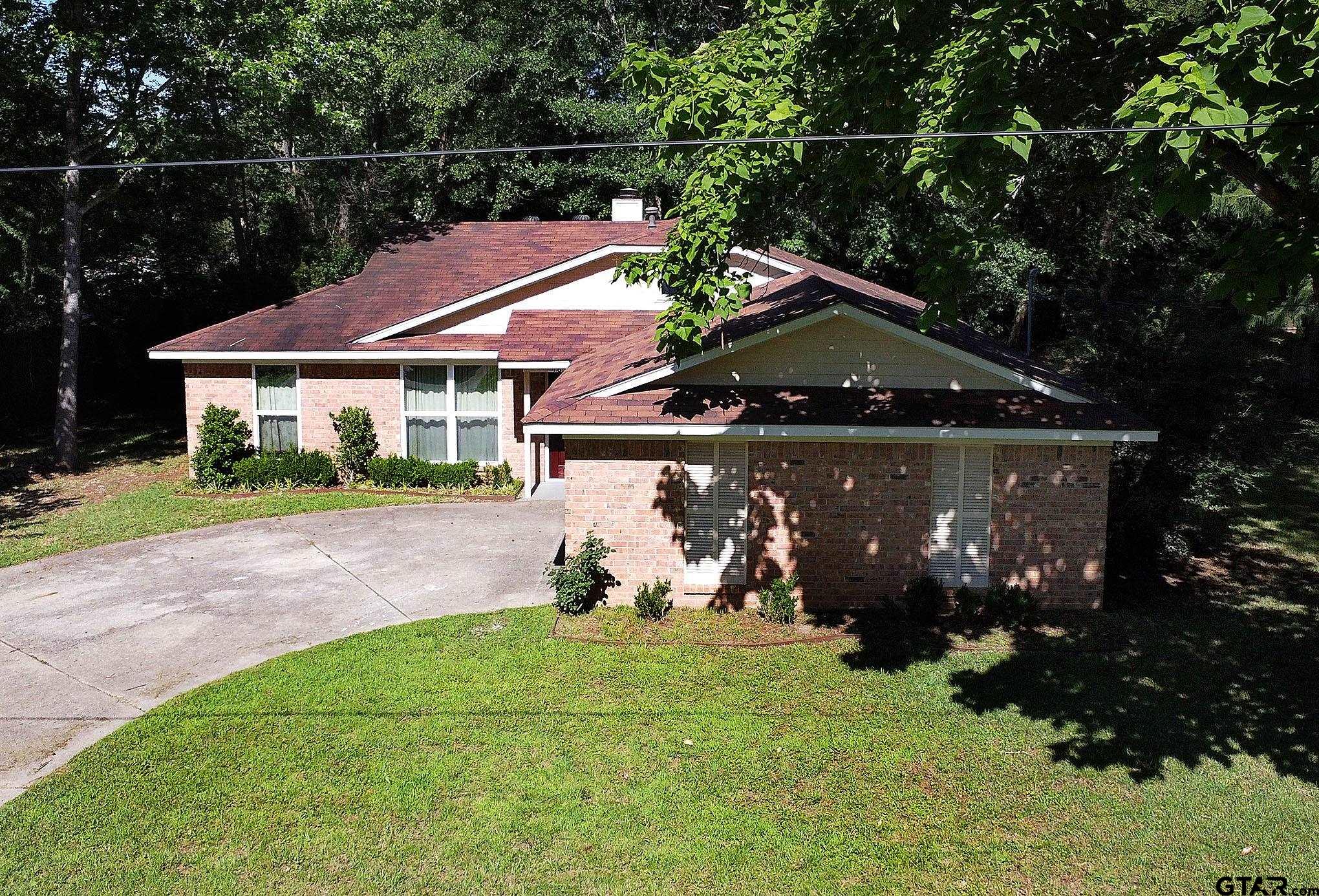 16530 Echo Glen Dr