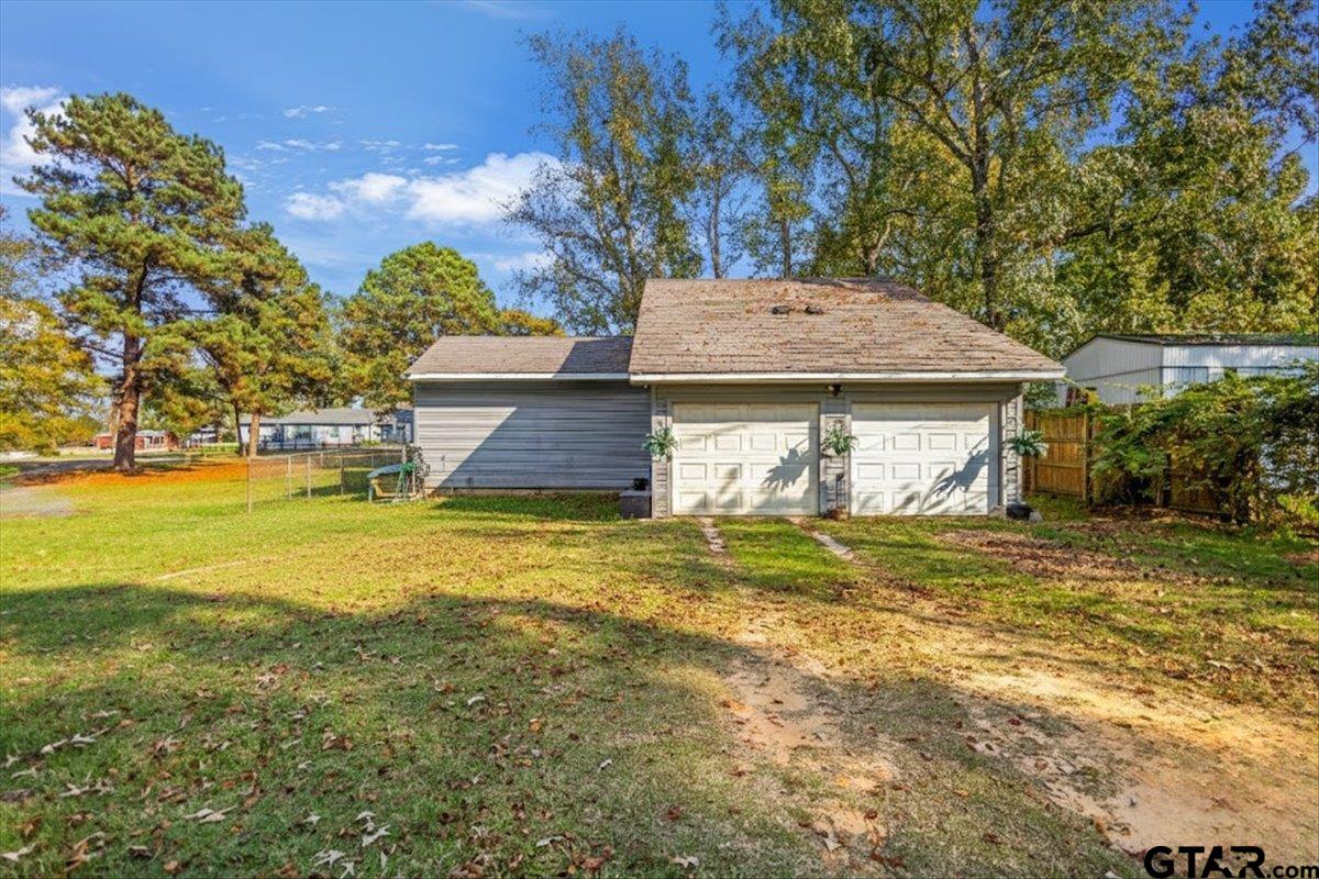 20741 Meadowbrook Drive