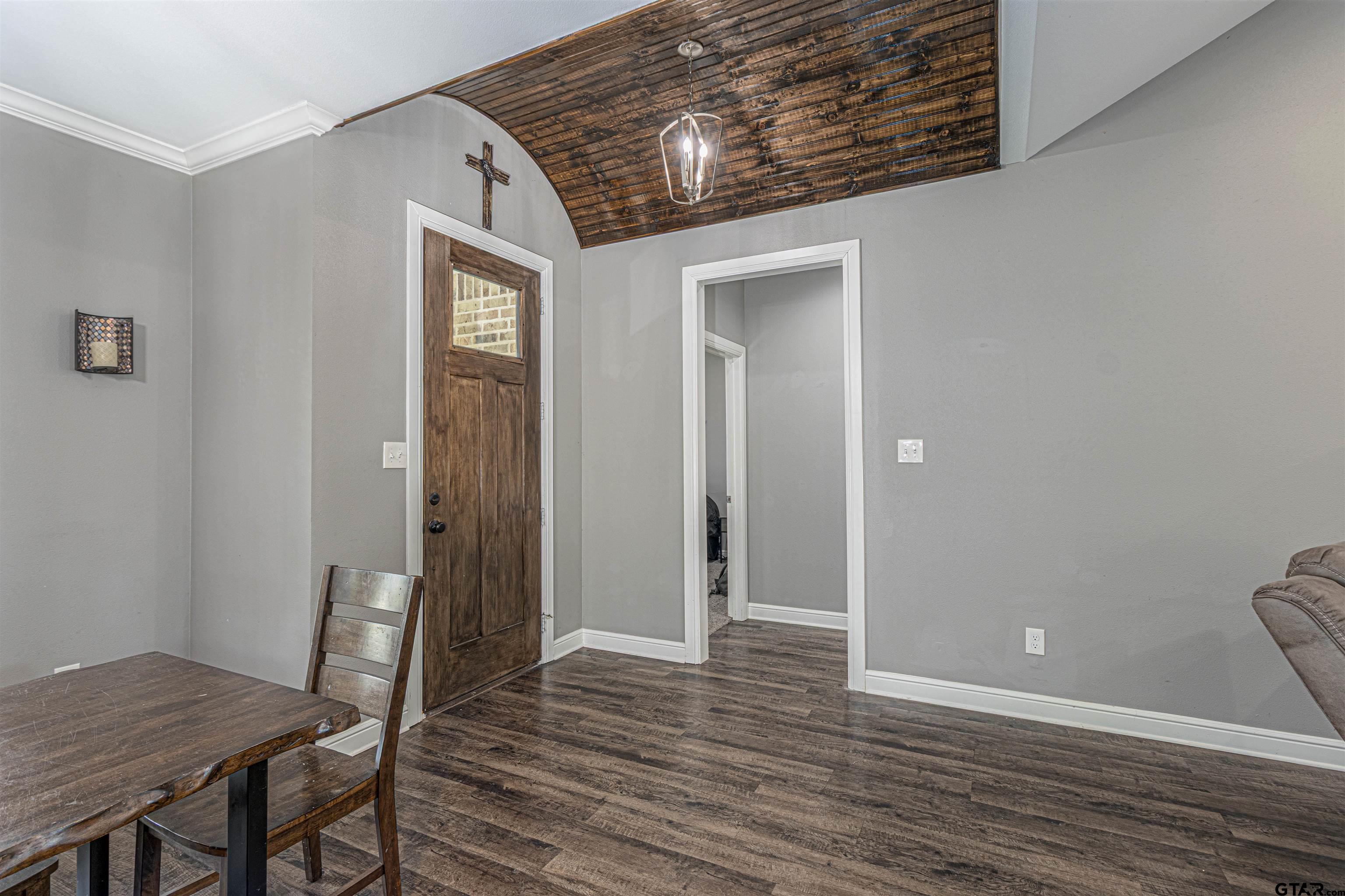 12483 Wildfern Road