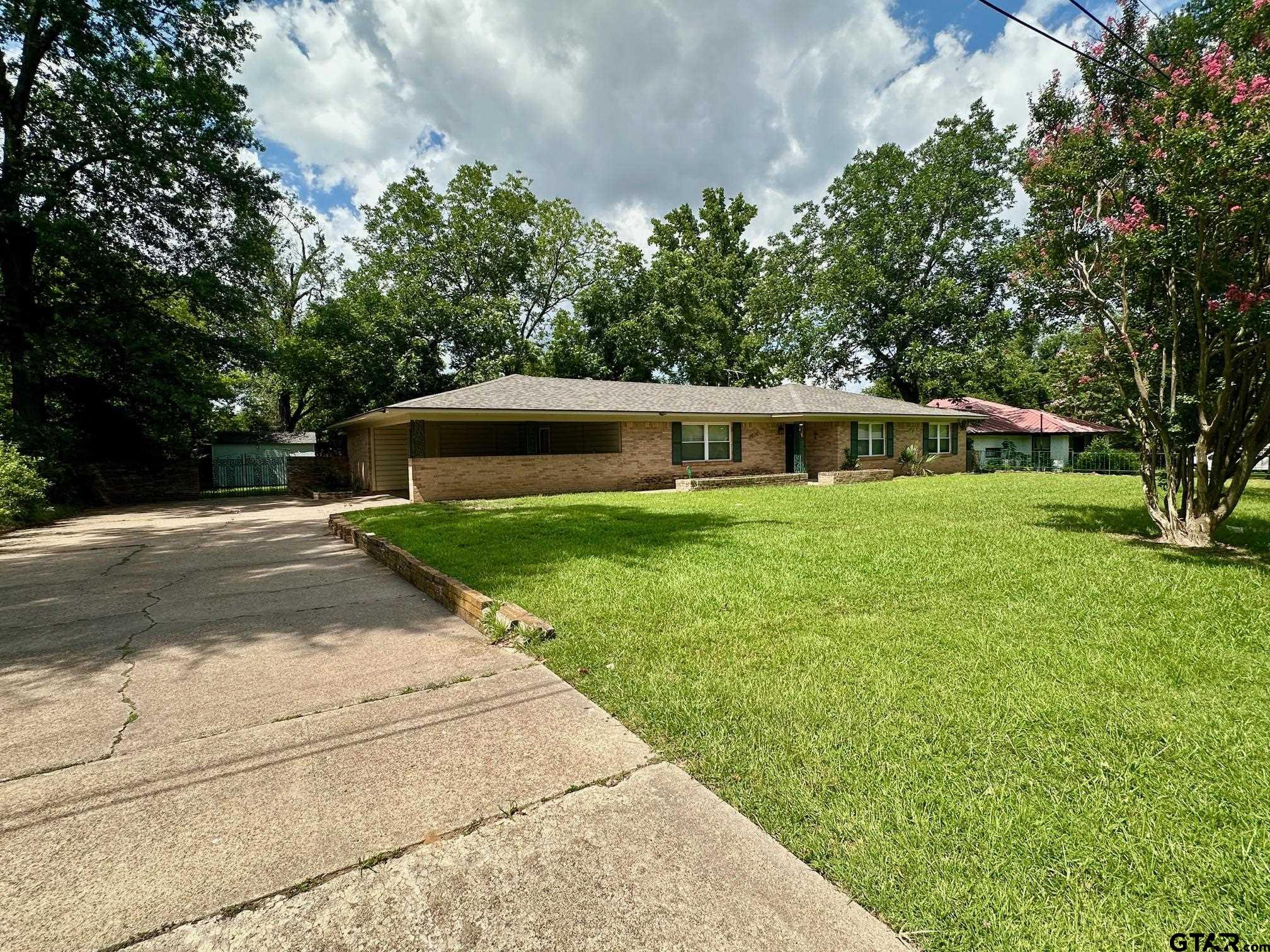 2020 Elgem St