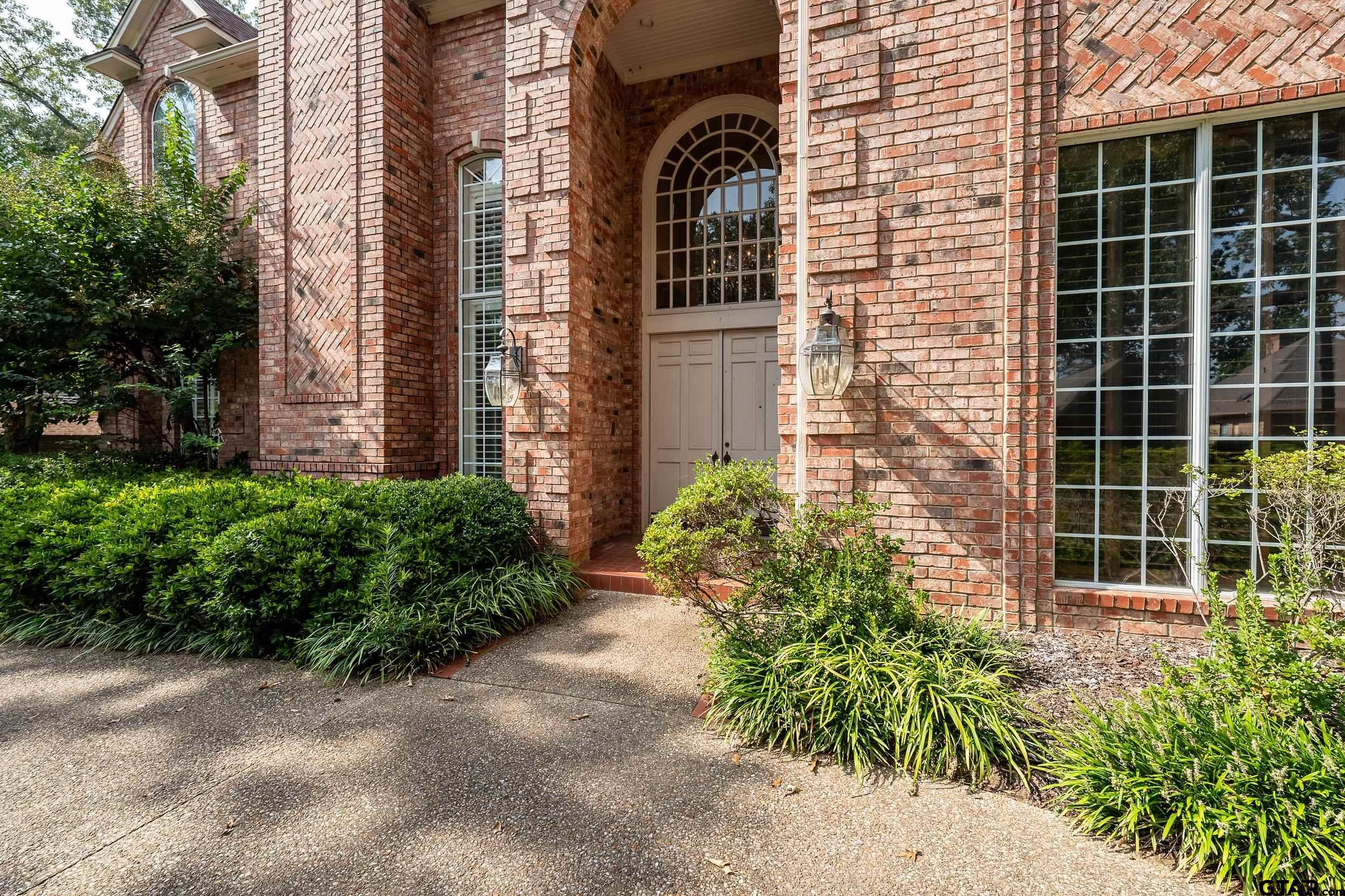 1701 Brandywine Dr