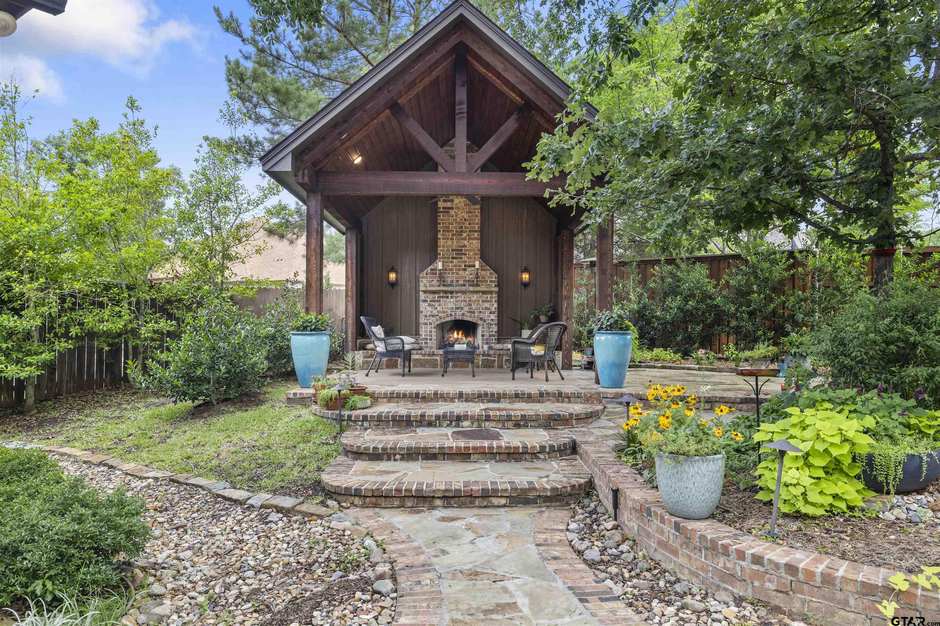 1539 Cooks Crossing