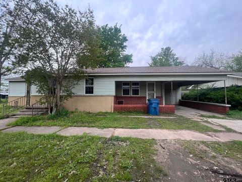 479 E Ohio Van TX 75790