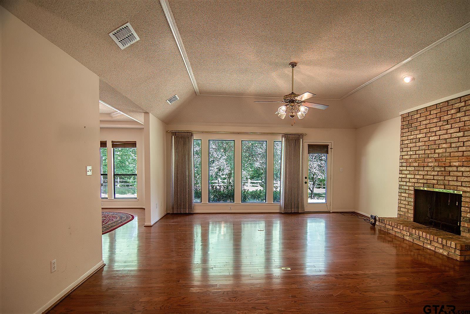 336 Peaceful Valley Trail