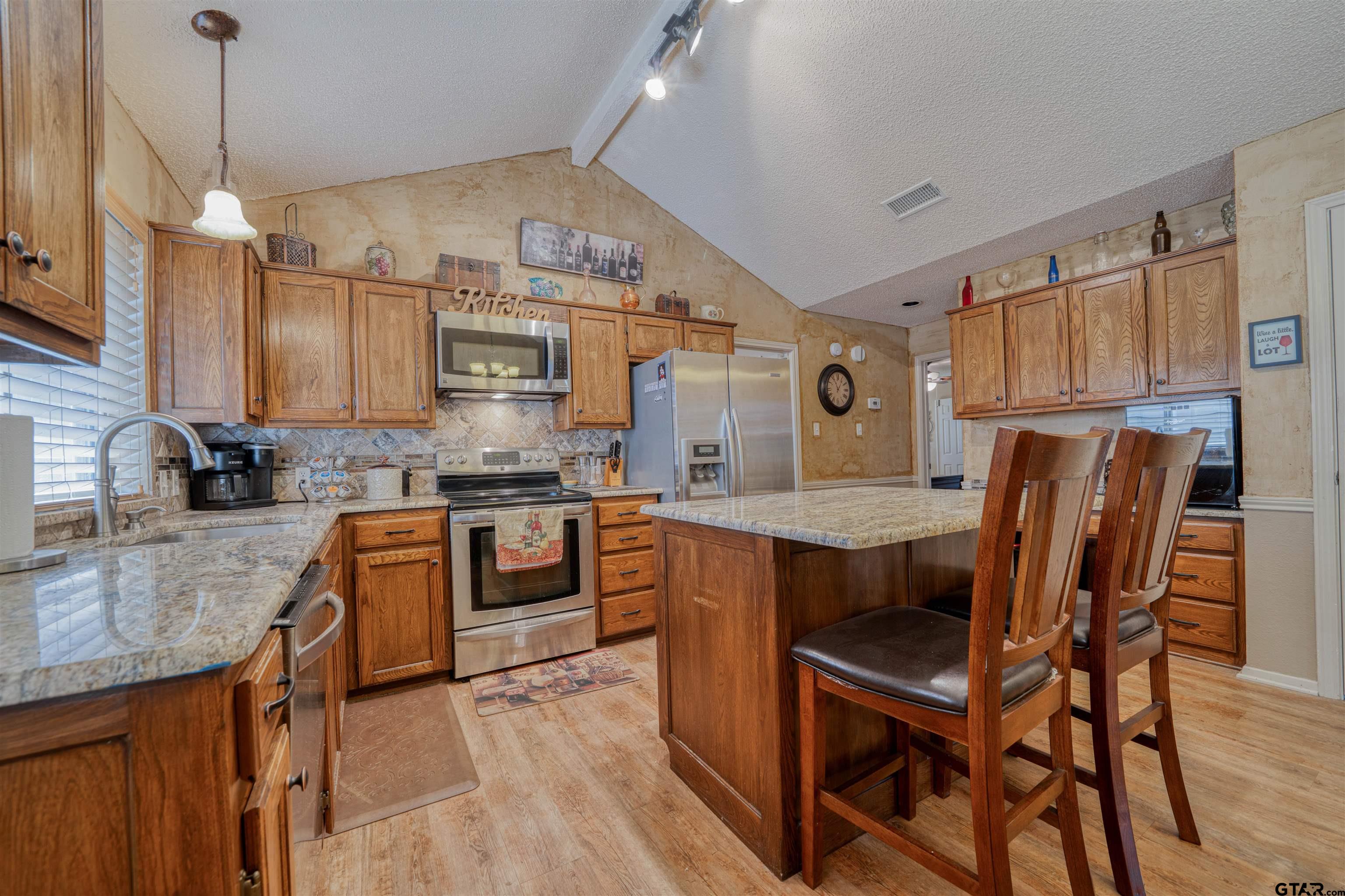 2706 Woodhaven Ct