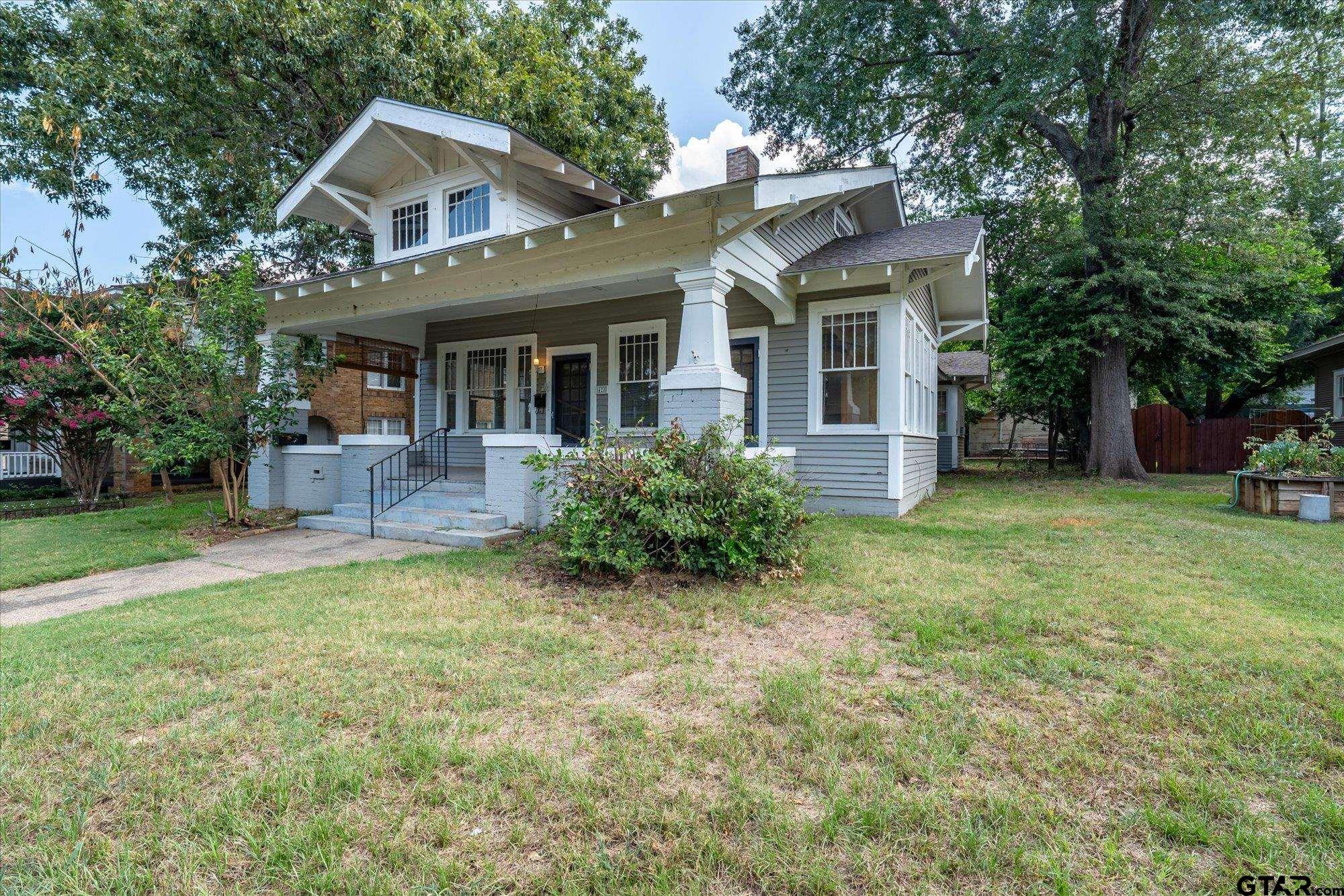 428 S BOIS D ARC AVENUE
