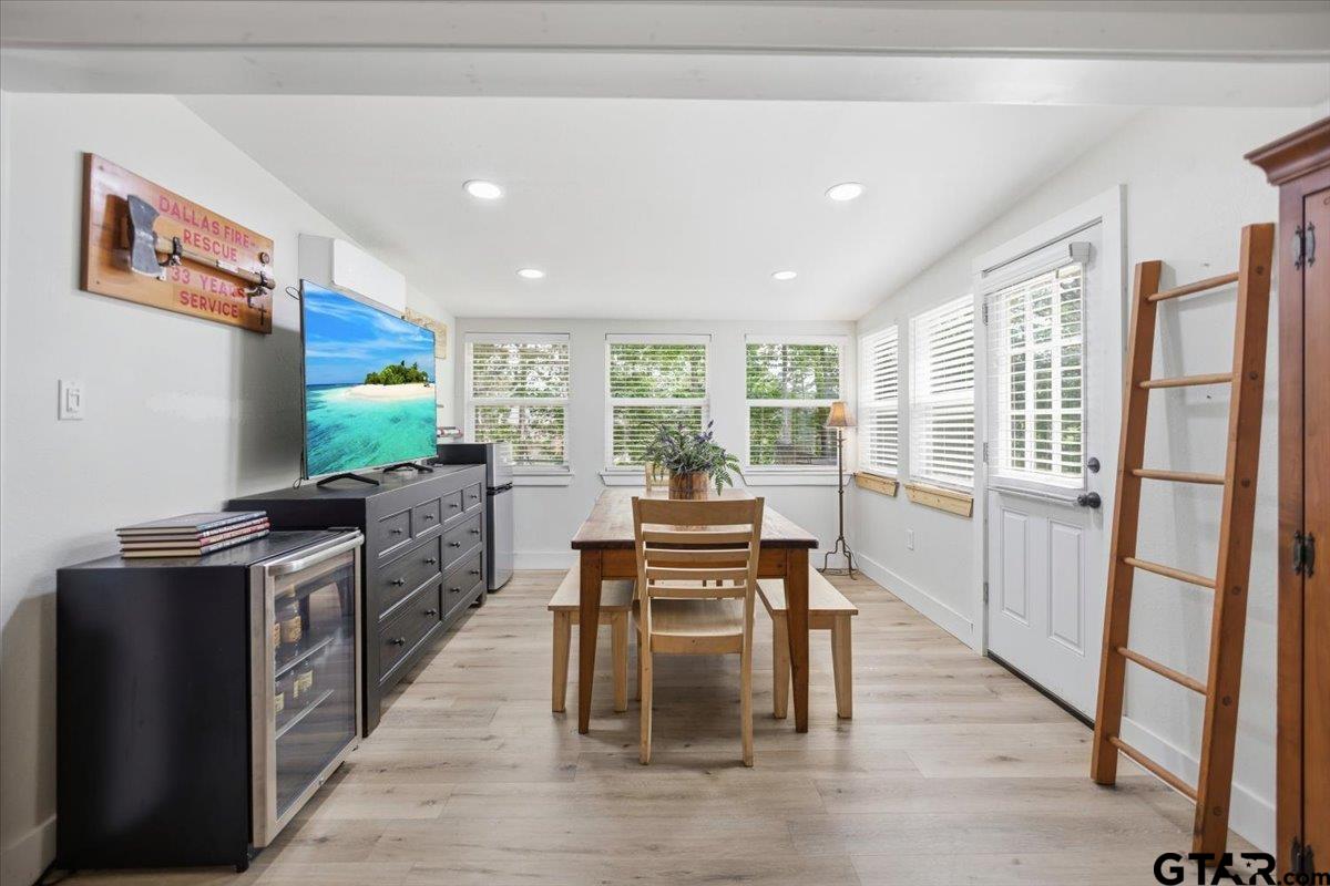 1507 E Tanglewood Dr