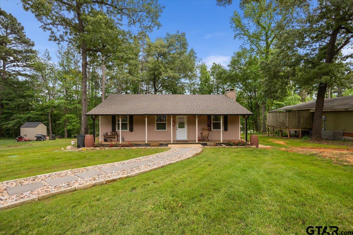 1507 E Tanglewood Dr