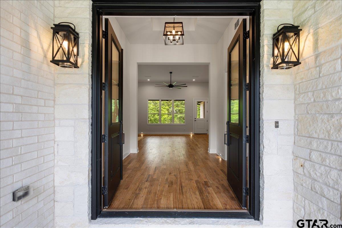 543 Private Road 6305