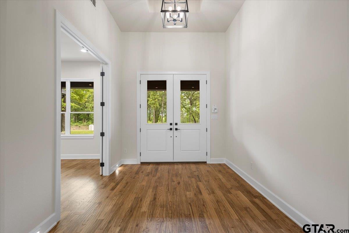 543 Private Road 6305