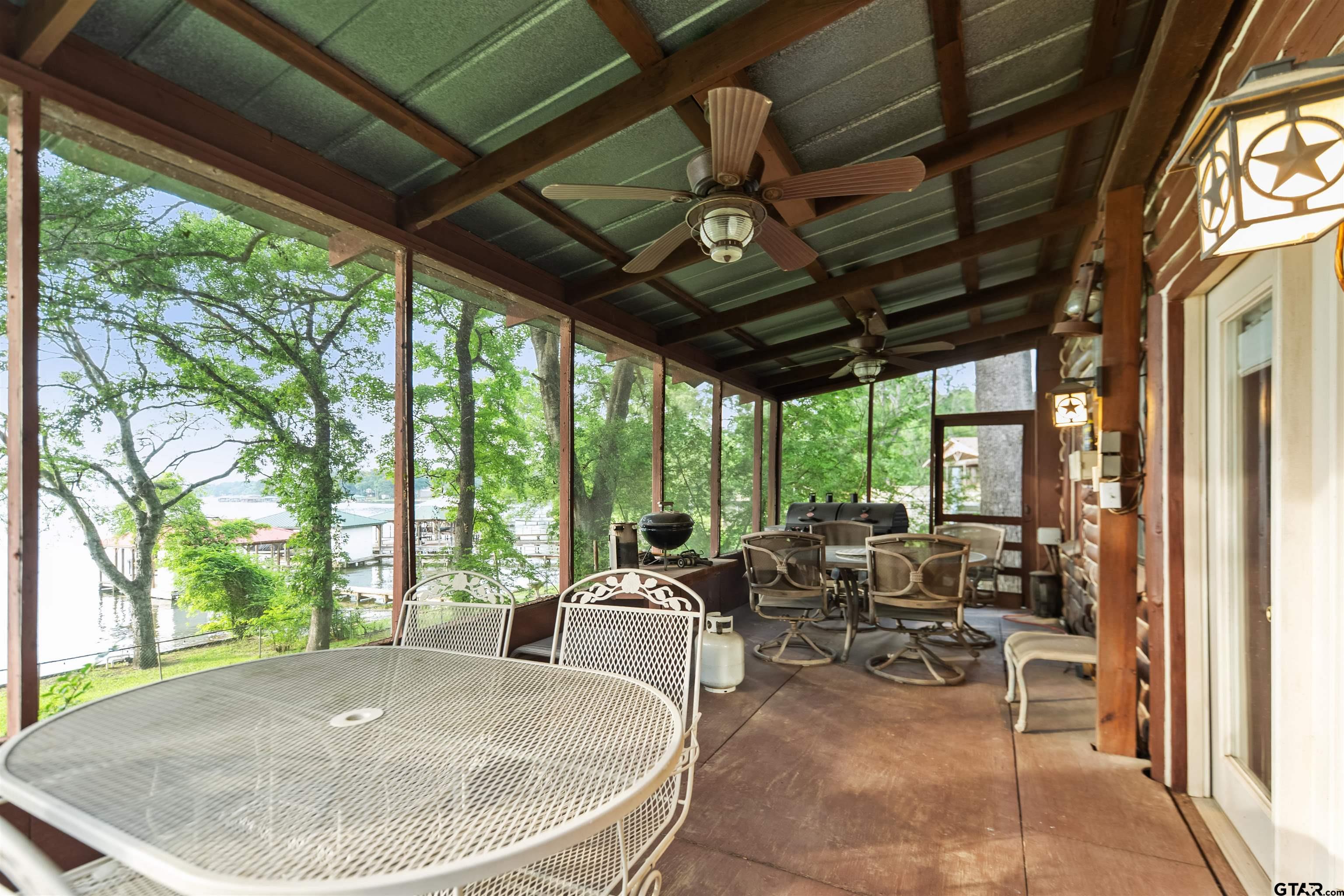 17044 Deer Run Dr.