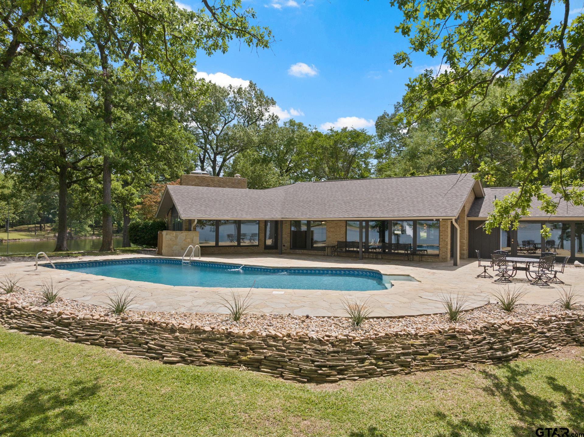 360 County Road 2136