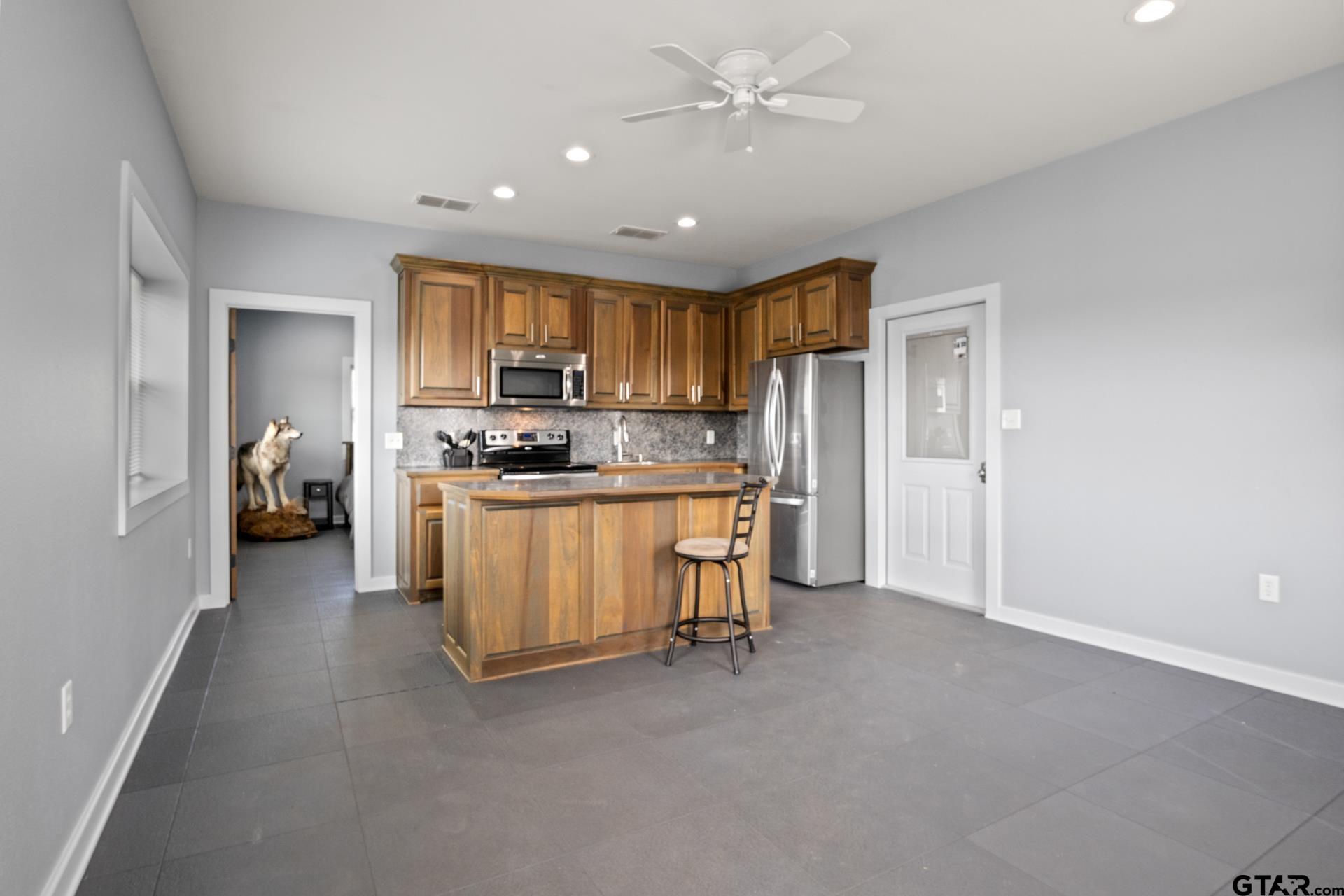 Hanger 601 Mike Hall Parkway