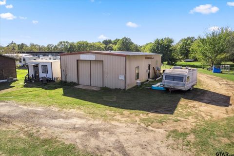 A home in Pittsburg