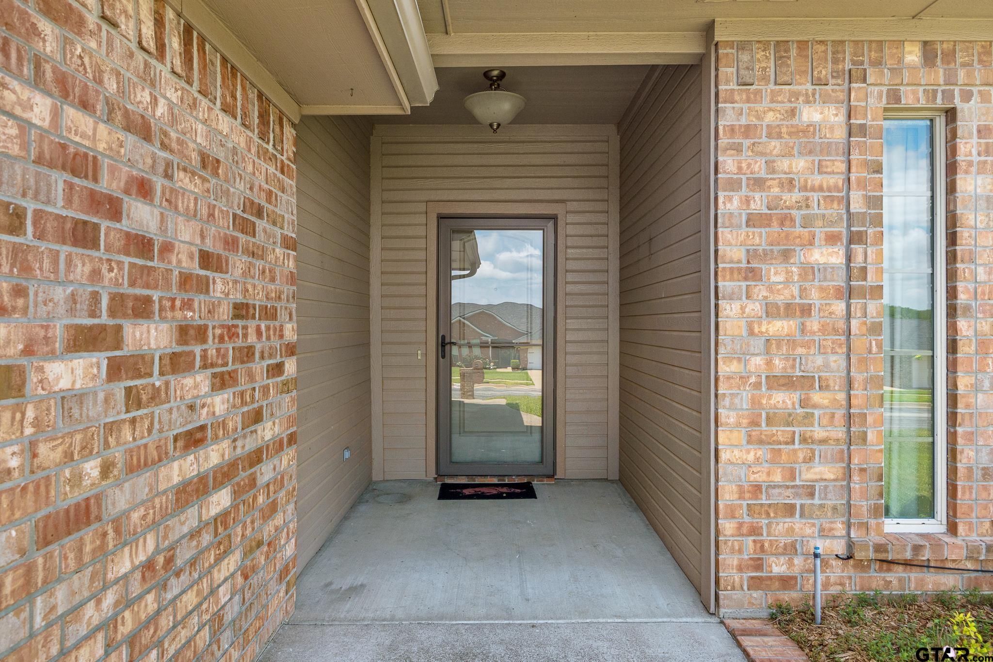 19078 Gaines Way Drive