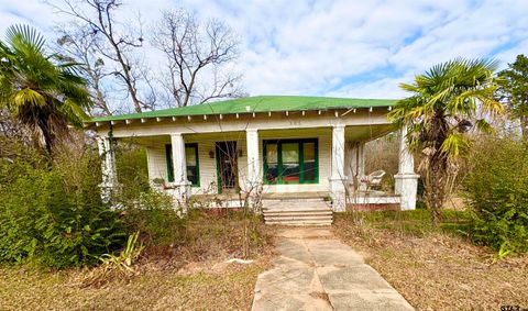 305 QUITMAN Pittsburg TX 75686