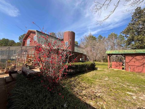 A home in Rusk