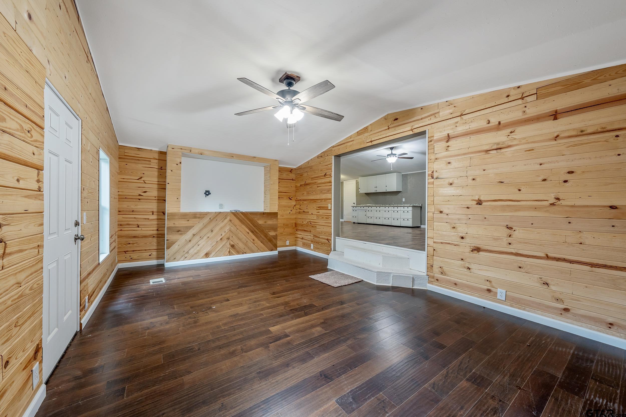 360 W Elm Street