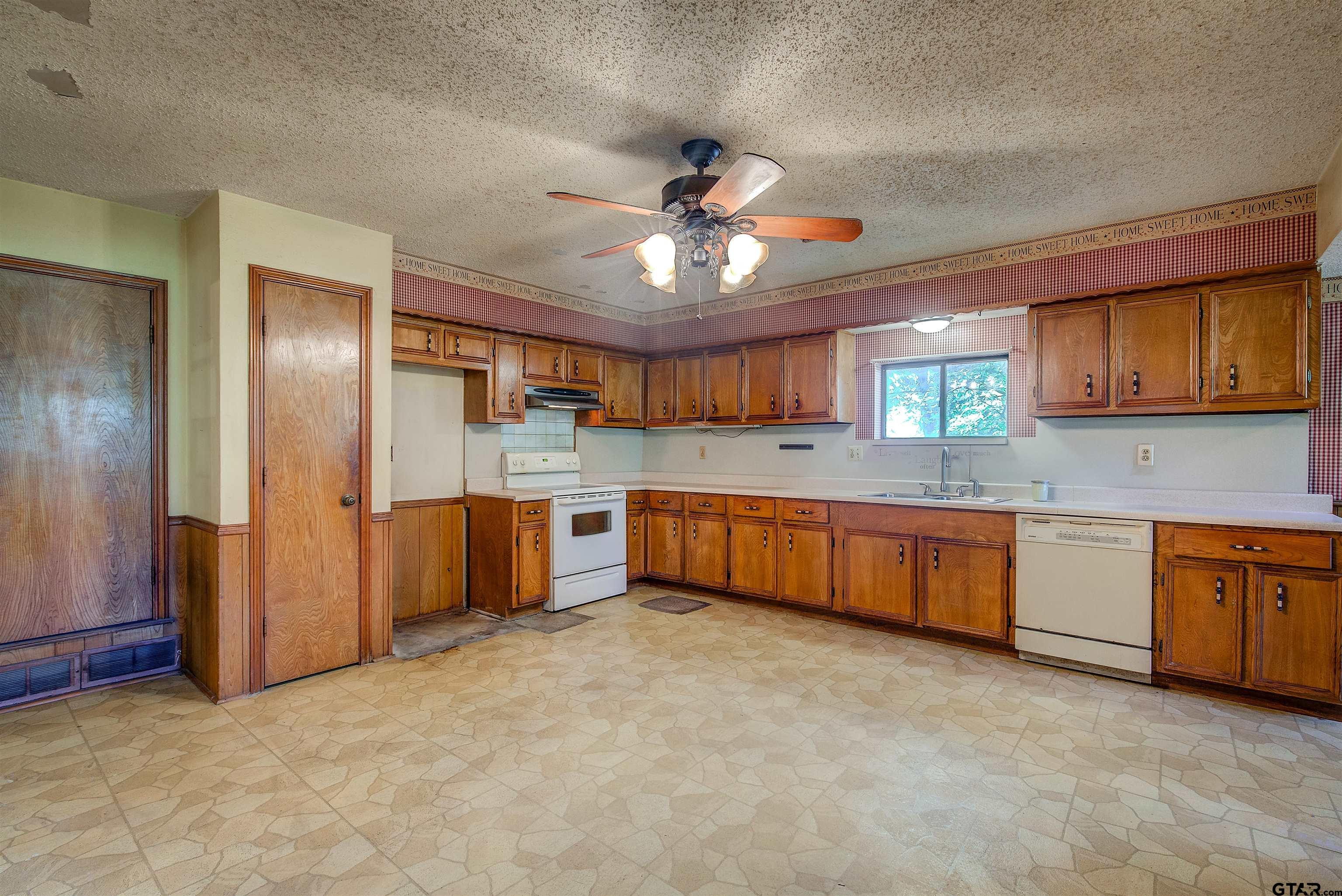 4626 Firemans Lane