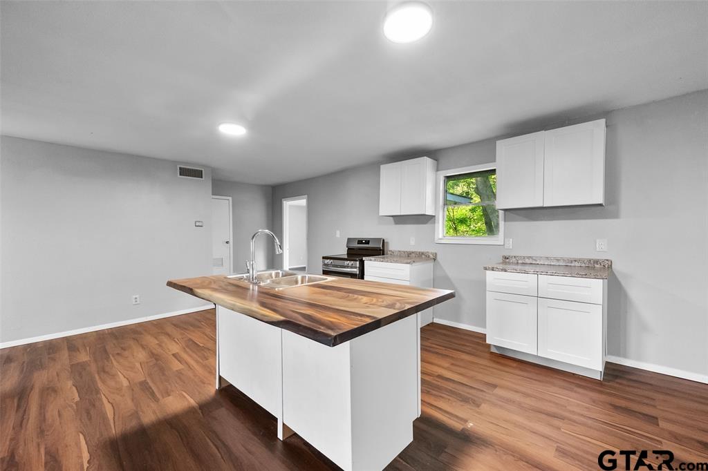 410 Lone Star Road