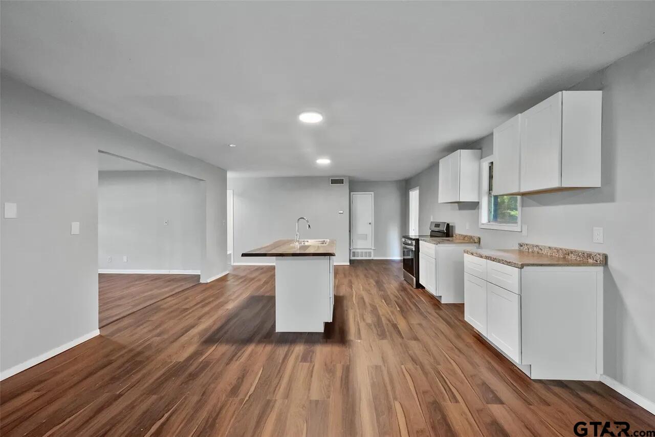 410 Lone Star Road