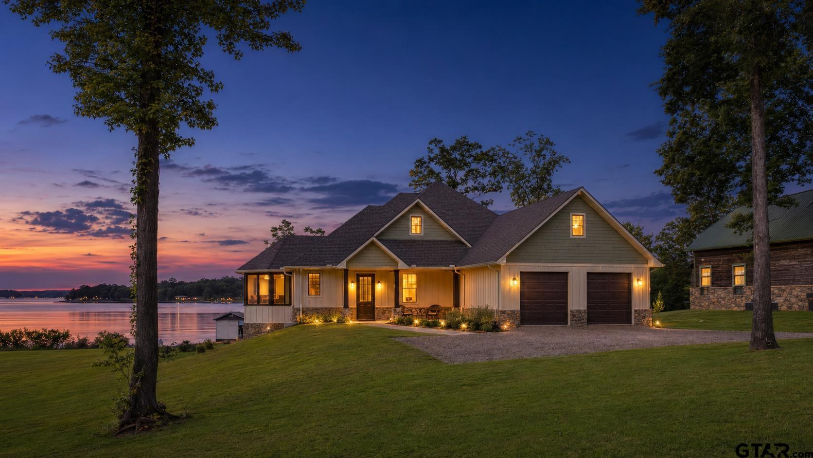 563 Caddo Trl