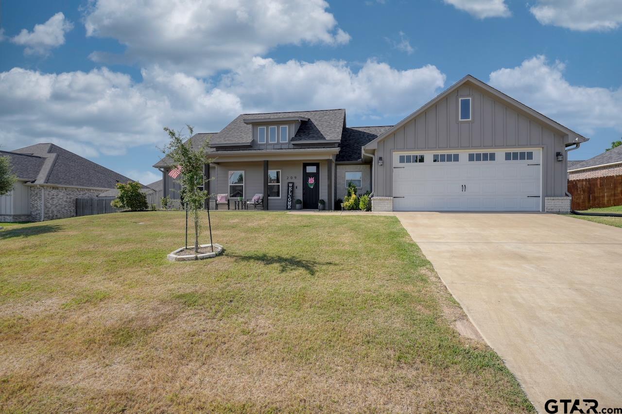 209 Smith Circle