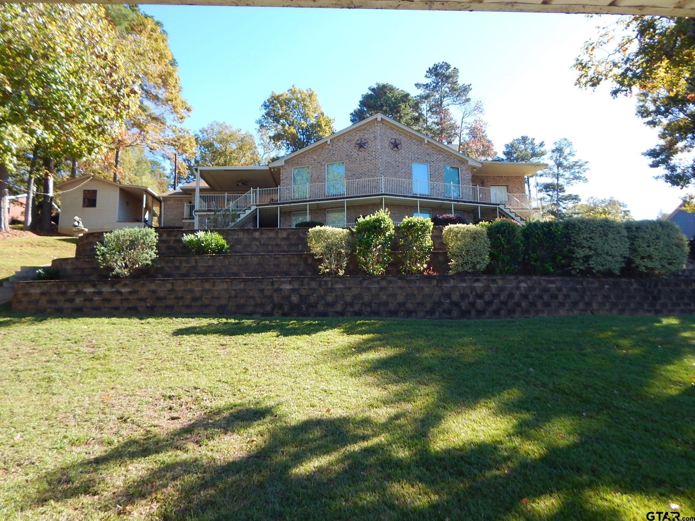 3073 EAST LAKE