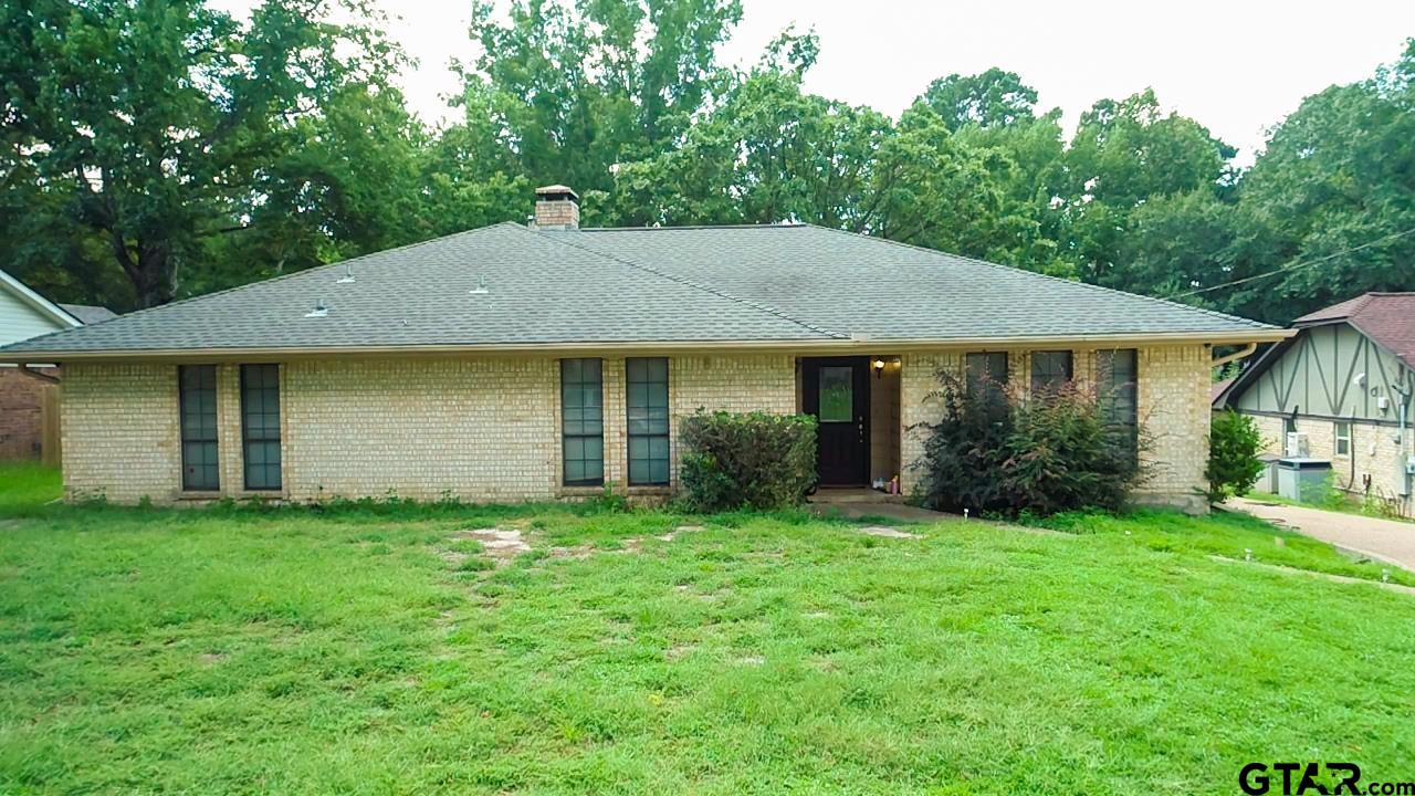 409 Sutherland Dr.