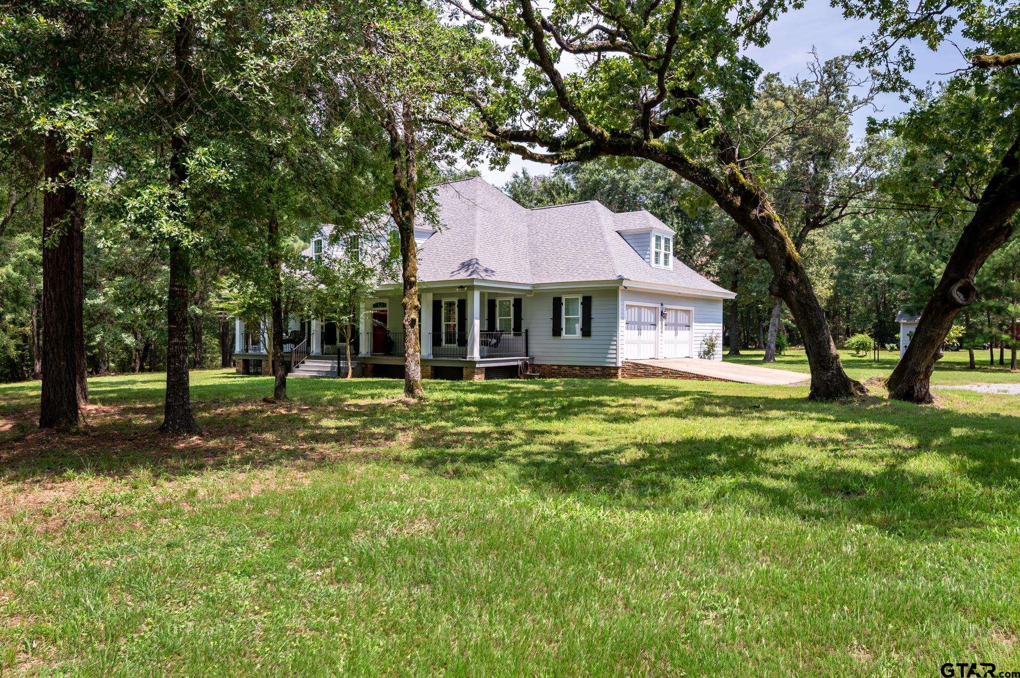 10427 FM 229