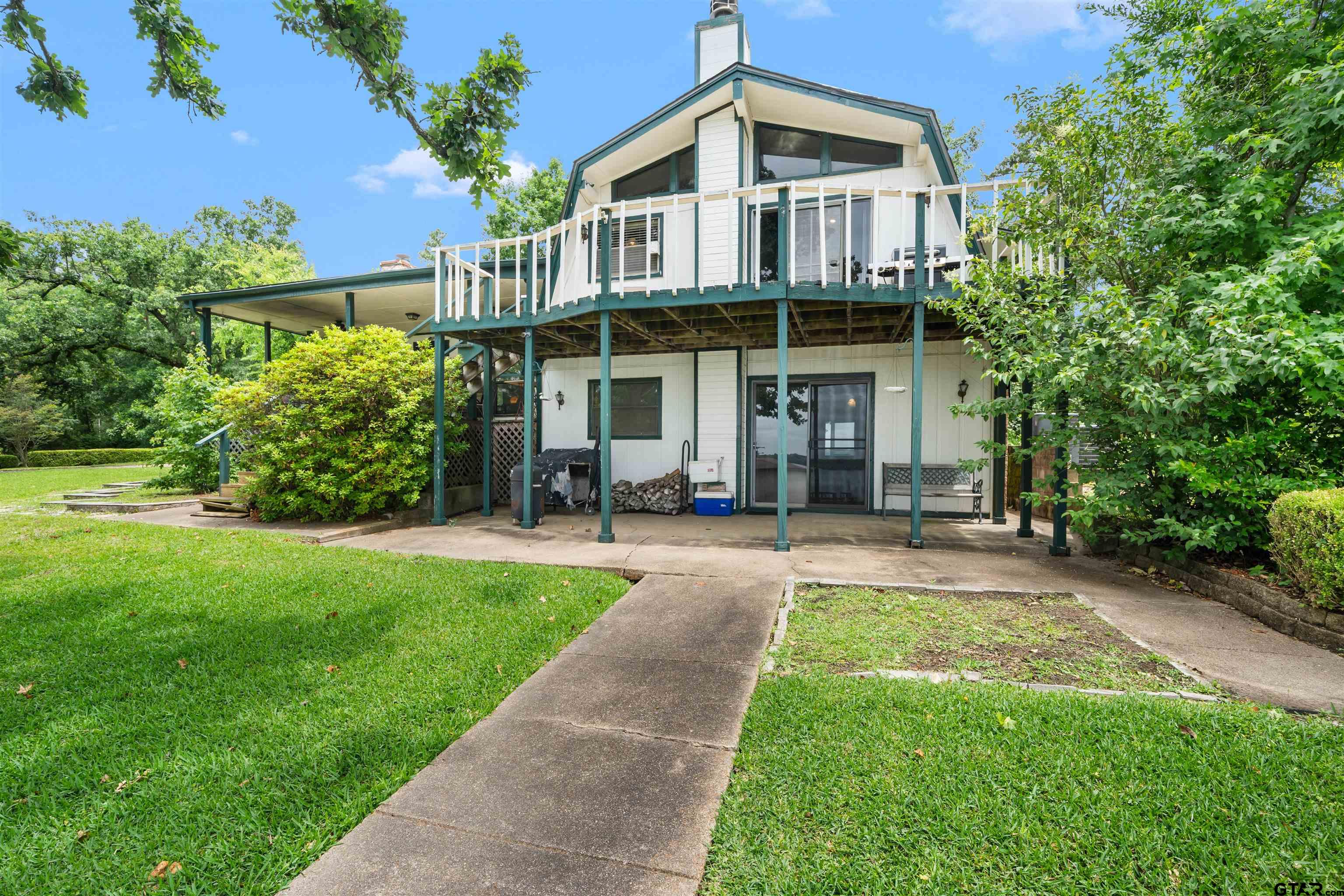 227 County Road 2268