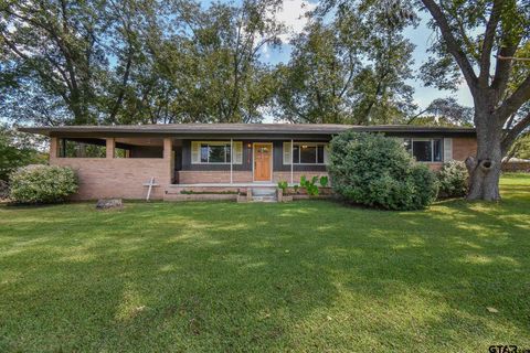 A home in Whitehouse