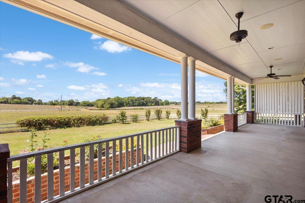 15176 County Road 472
