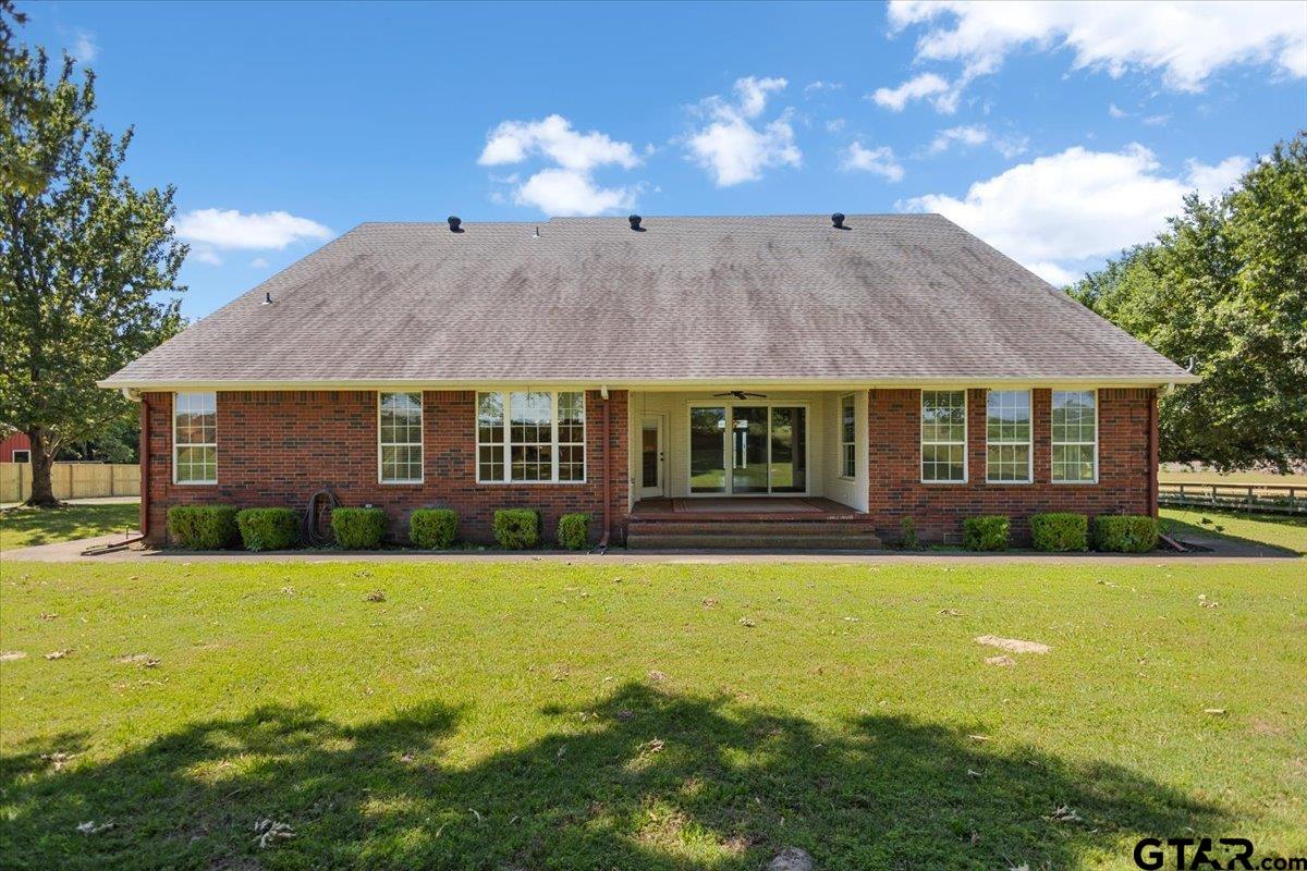 15176 County Road 472