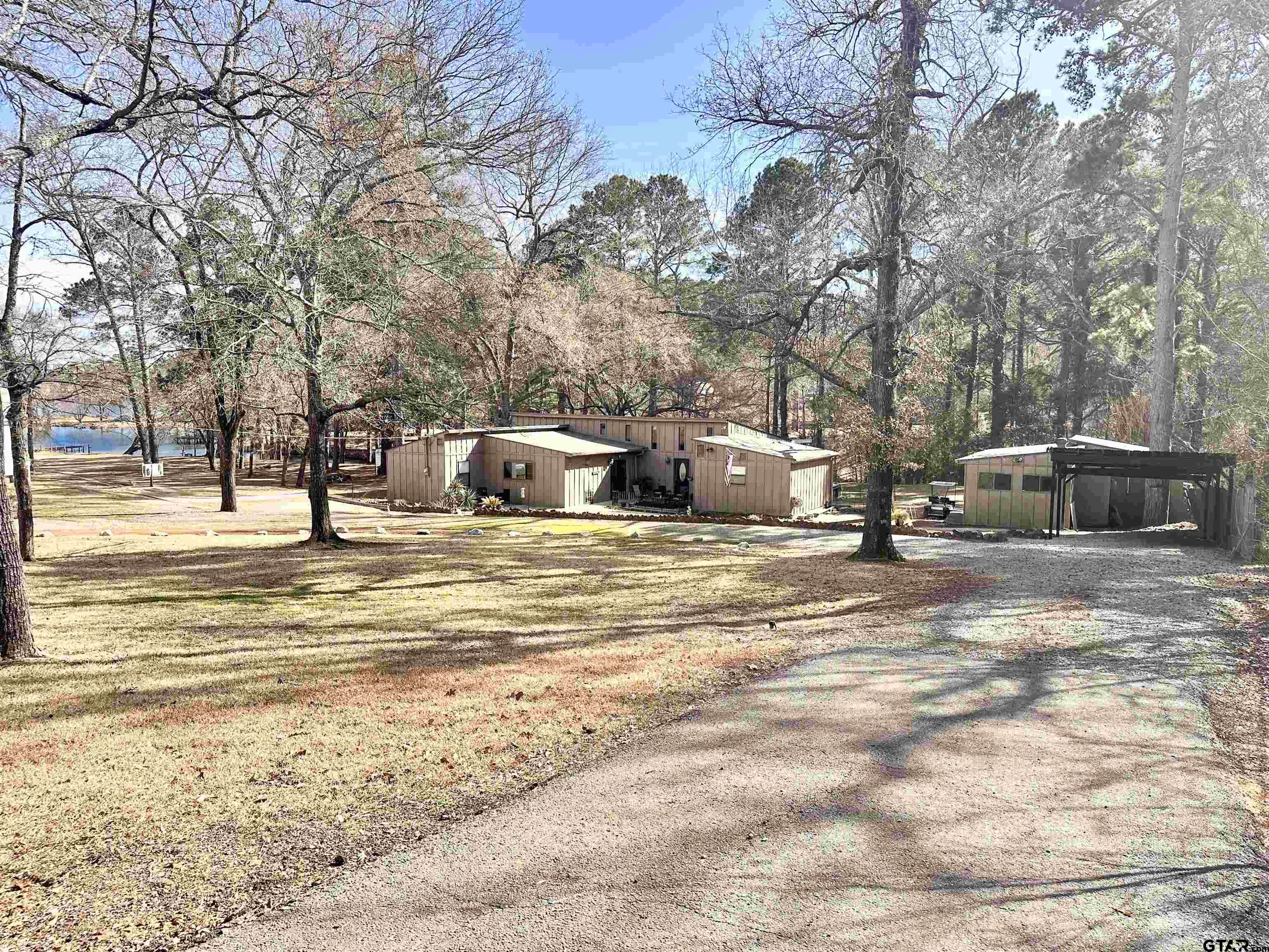 6791 Valley View Dr.