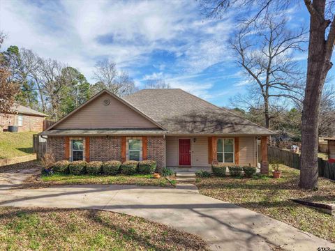 1703 Azalea St Gilmer TX 75644