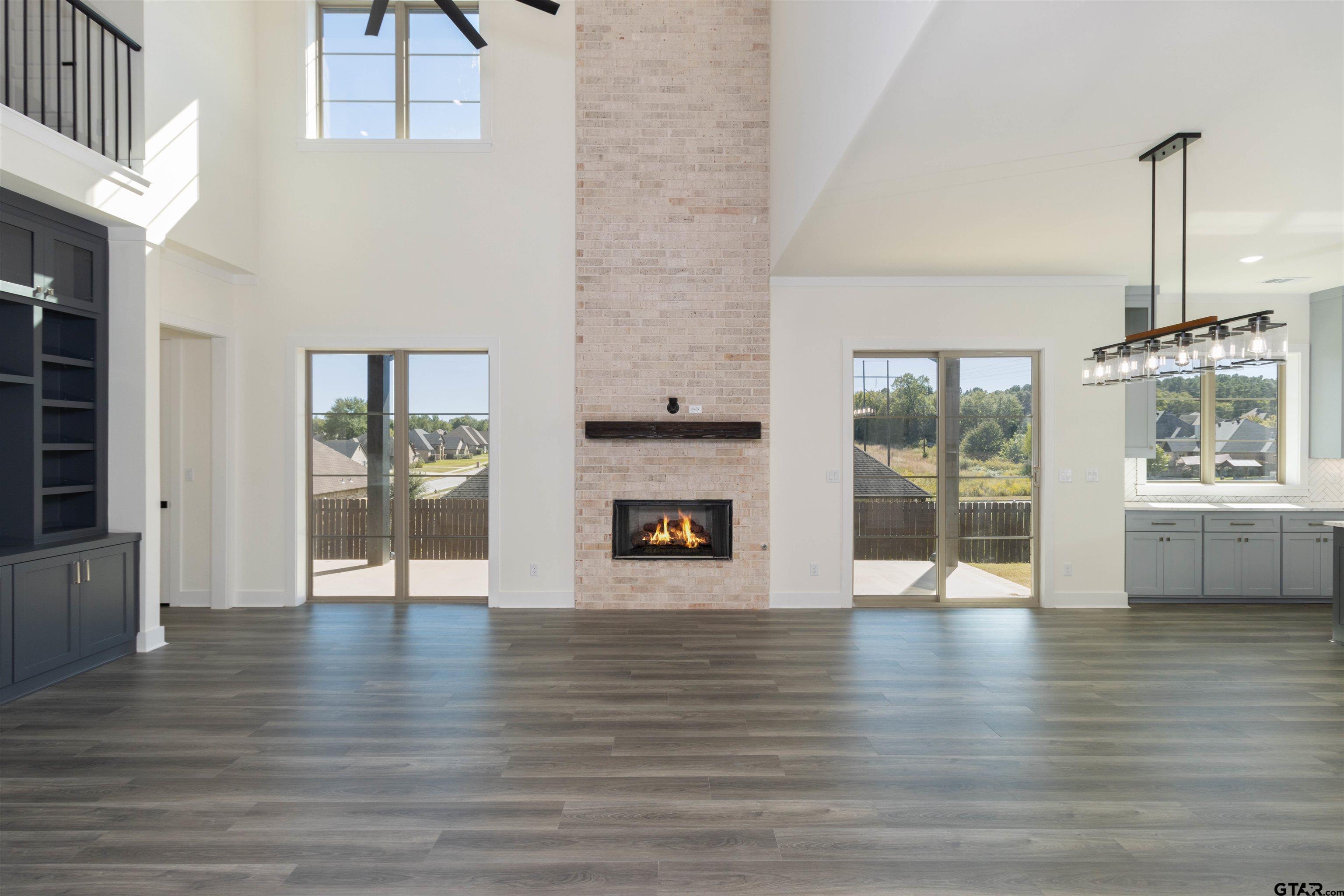 1340 Fairfield Ln