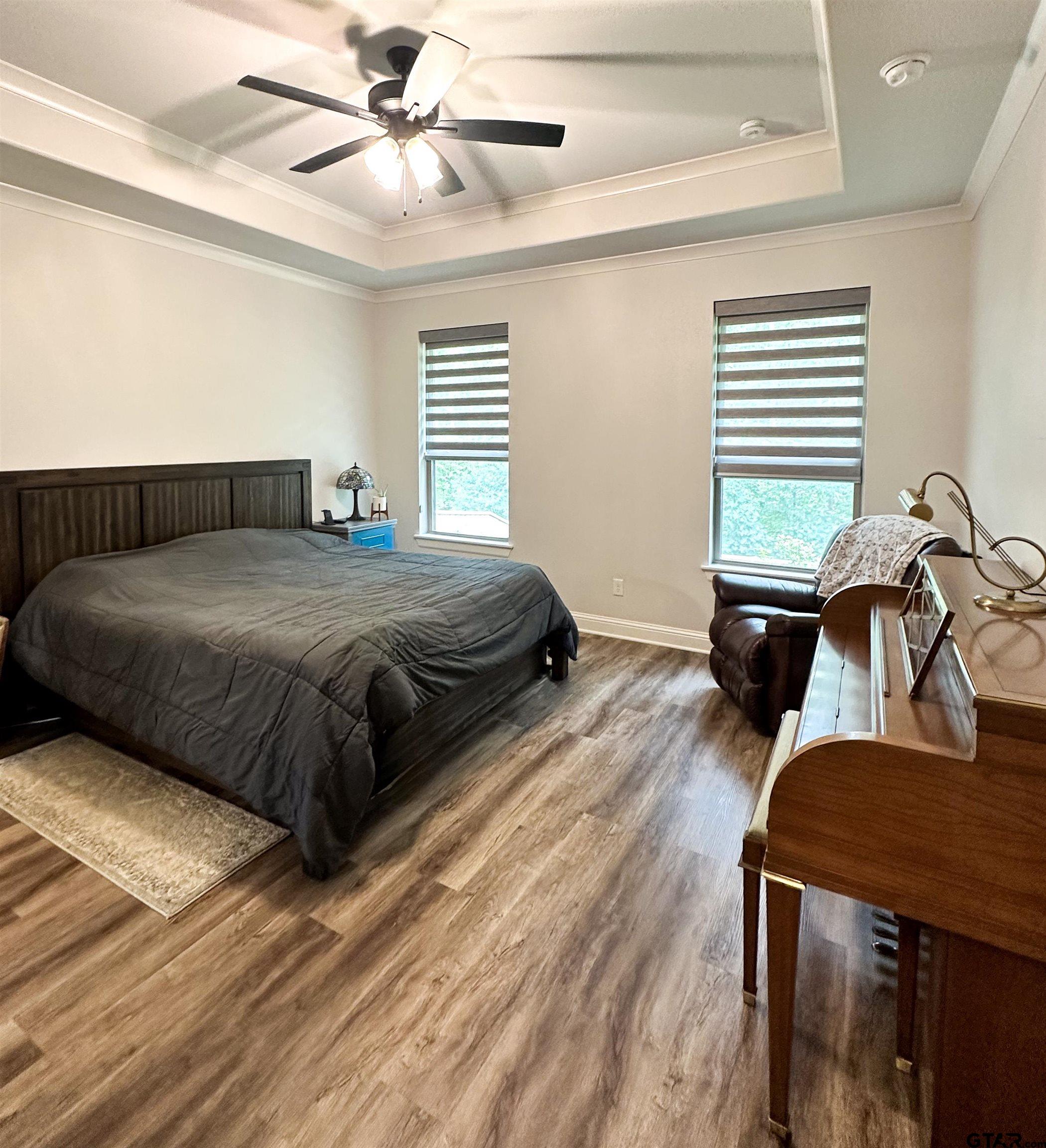 Tyler, Texas 75703, United States, 4 Bedrooms Bedrooms, ,3 BathroomsBathrooms,Residential,Pending,50014